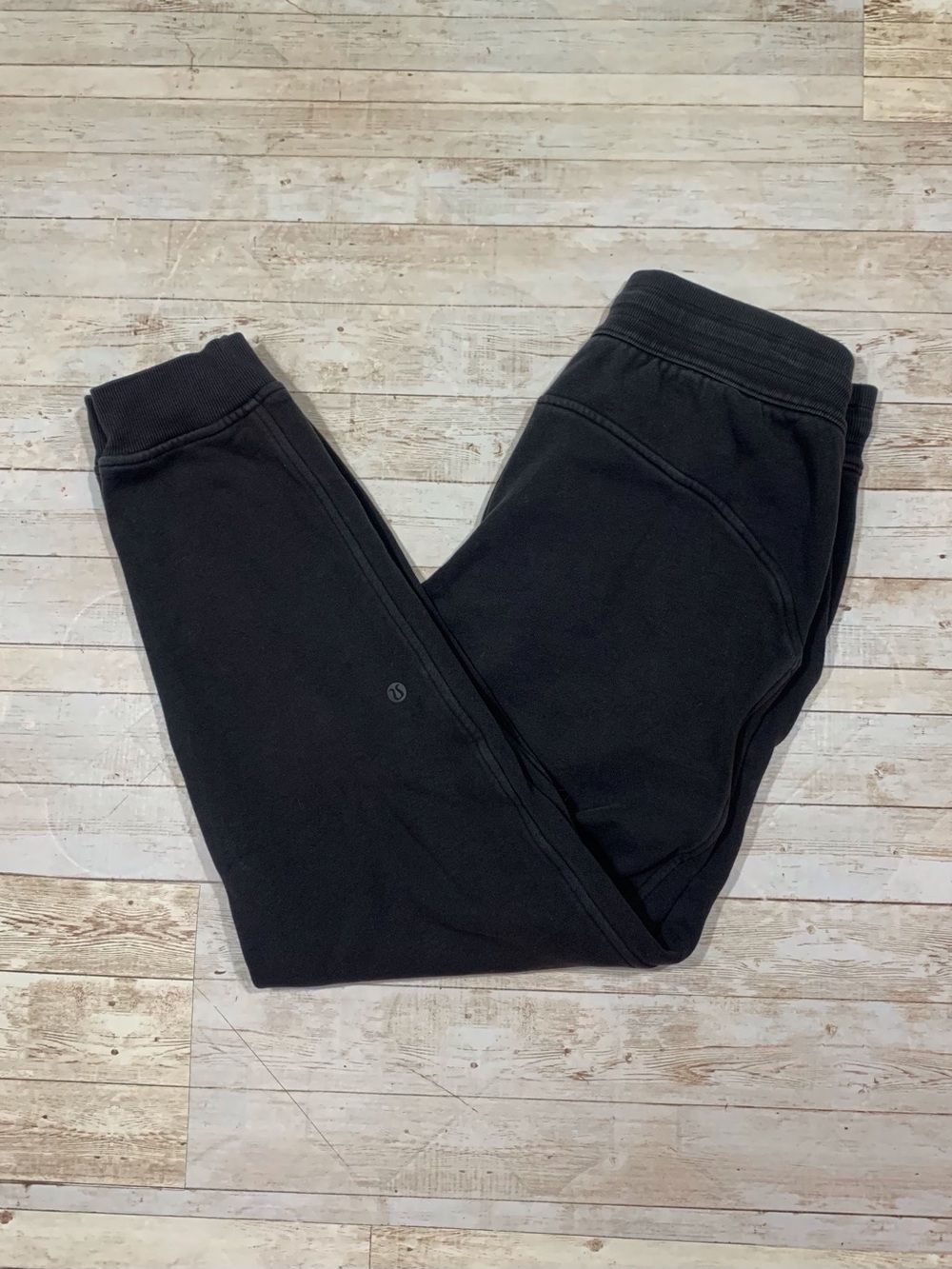 Lululemon Scuba Jogger Sweatpants 25” High Rise Size 6 Black Cotton Terry
